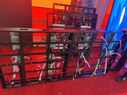 SMD2121 HD 4K Indoor P3 LED Video Wall with 320x160mm Module and 3840Hz ...